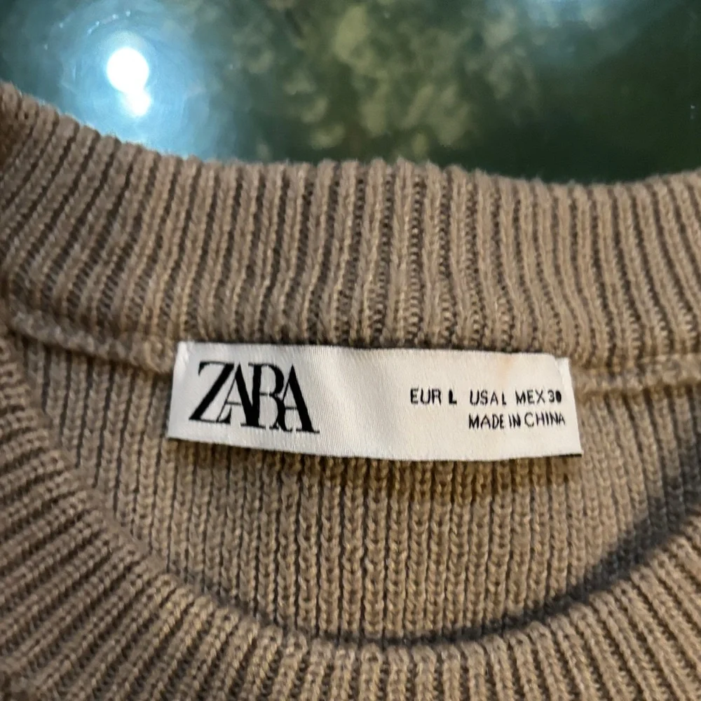Zara Ribbed Knit Top in Taupe - Picture 2 of 5